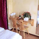 Otel Hg La Caminatha