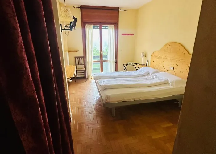 Hg La Caminatha Hotel