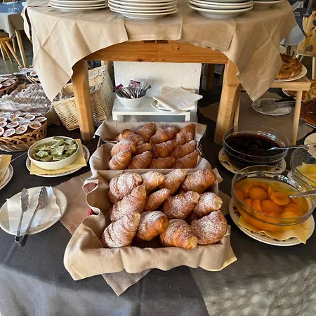 Hg La Caminatha Hotel