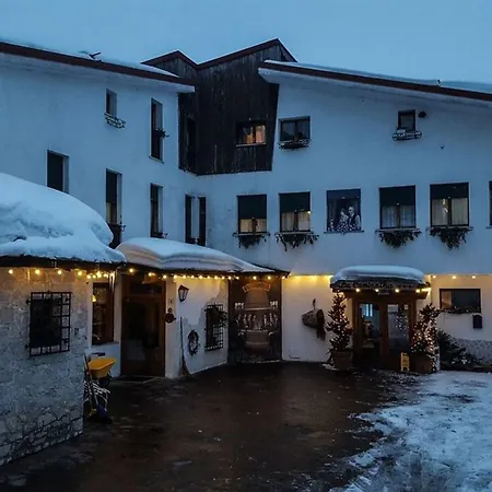 Hg La Caminatha Hotel