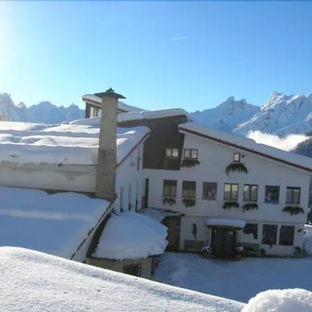 Hotel Hg La Caminatha 3*