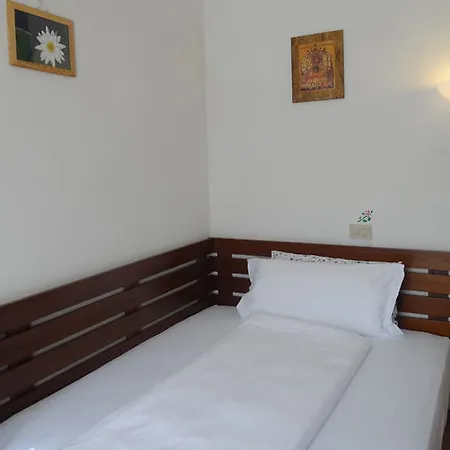 Hotel La Caminatha